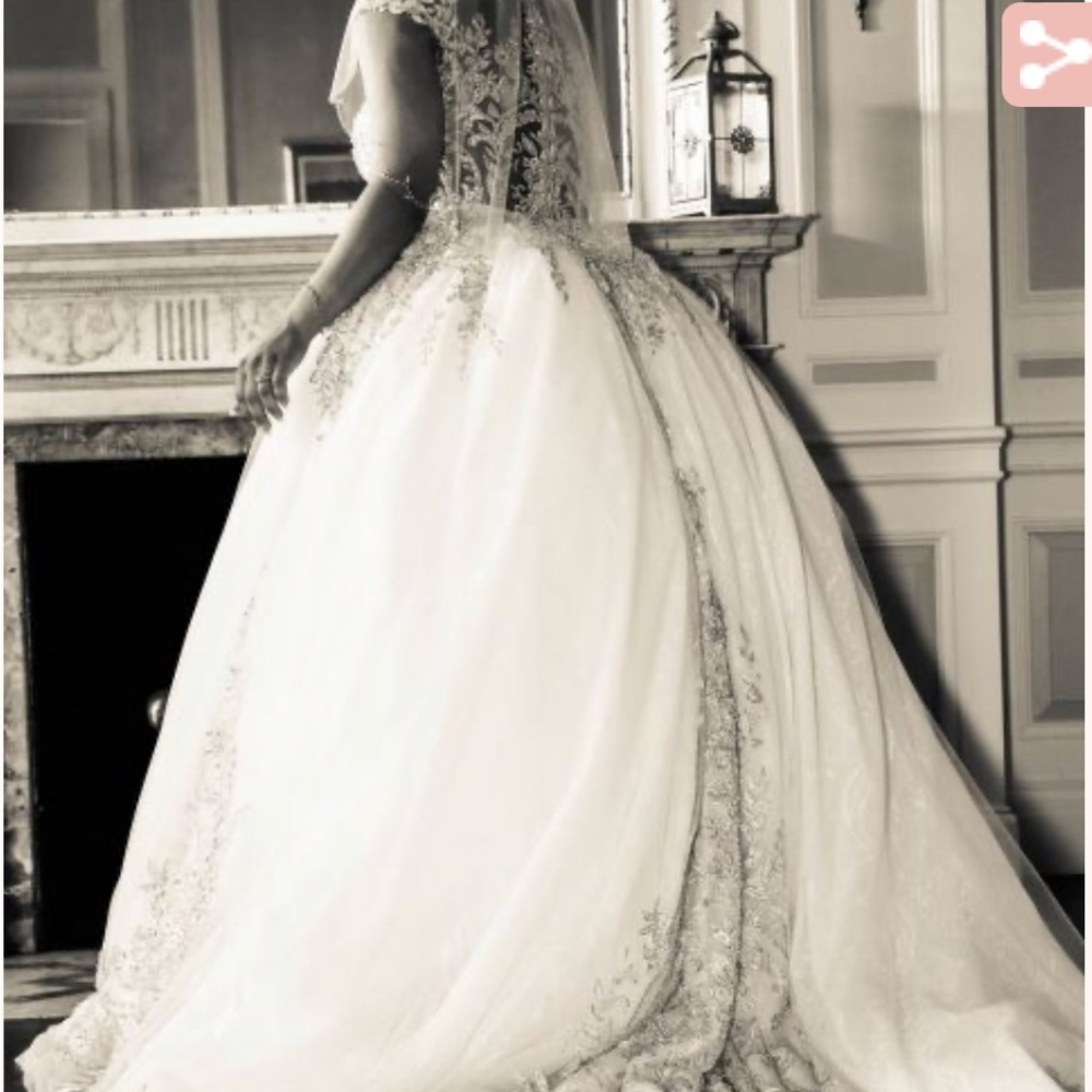 Stephen Yearick Elegant White Wedding Dress